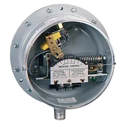 Dwyer Instruments PG-7000-153-P1 Differential Pressure Switch