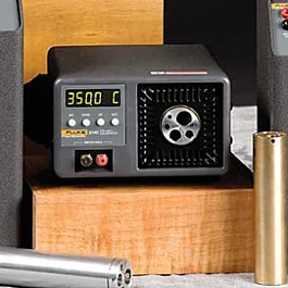 Fluke Calibration 9140-A Field Dry-Well Calibrator