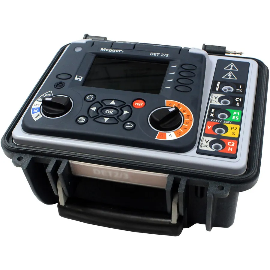 Megger DET2/3 Ground Tester, 165 ft Kit