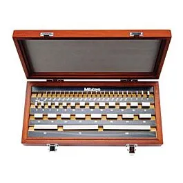 Mitutoyo 516-347-26 Metric Rectangular Gage Block Set